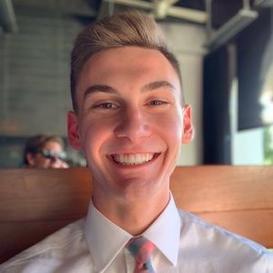 Meet your Posher, Adam